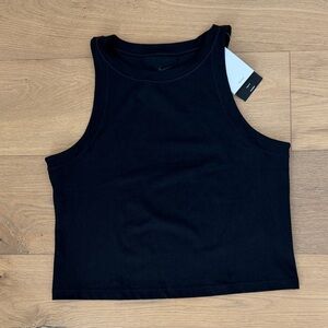 NWT Nike Black Ribbed Crop Workout Tank